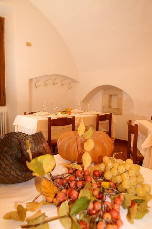 La Locanda Di Gino スルモナ エクステリア 写真