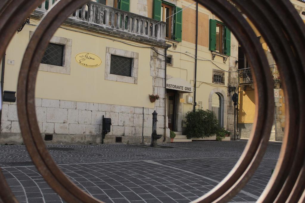 La Locanda Di Gino スルモナ エクステリア 写真